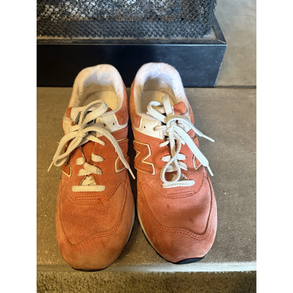 New Balance 576 Suede Orange Men’s Running Shoes Women’s 9.5 EUR 39 - Picture 5 of 8